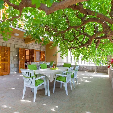 Hébergement de vacances Maric Mit Terrasse Und Balkon By Interhome *