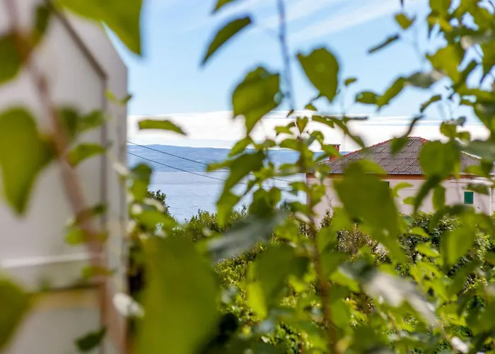 Maric Mit Terrasse Und Balkon By Interhome Podstrana